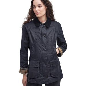 Women's Barbour Beadnell Waxed Jacket, Navy, Size US4